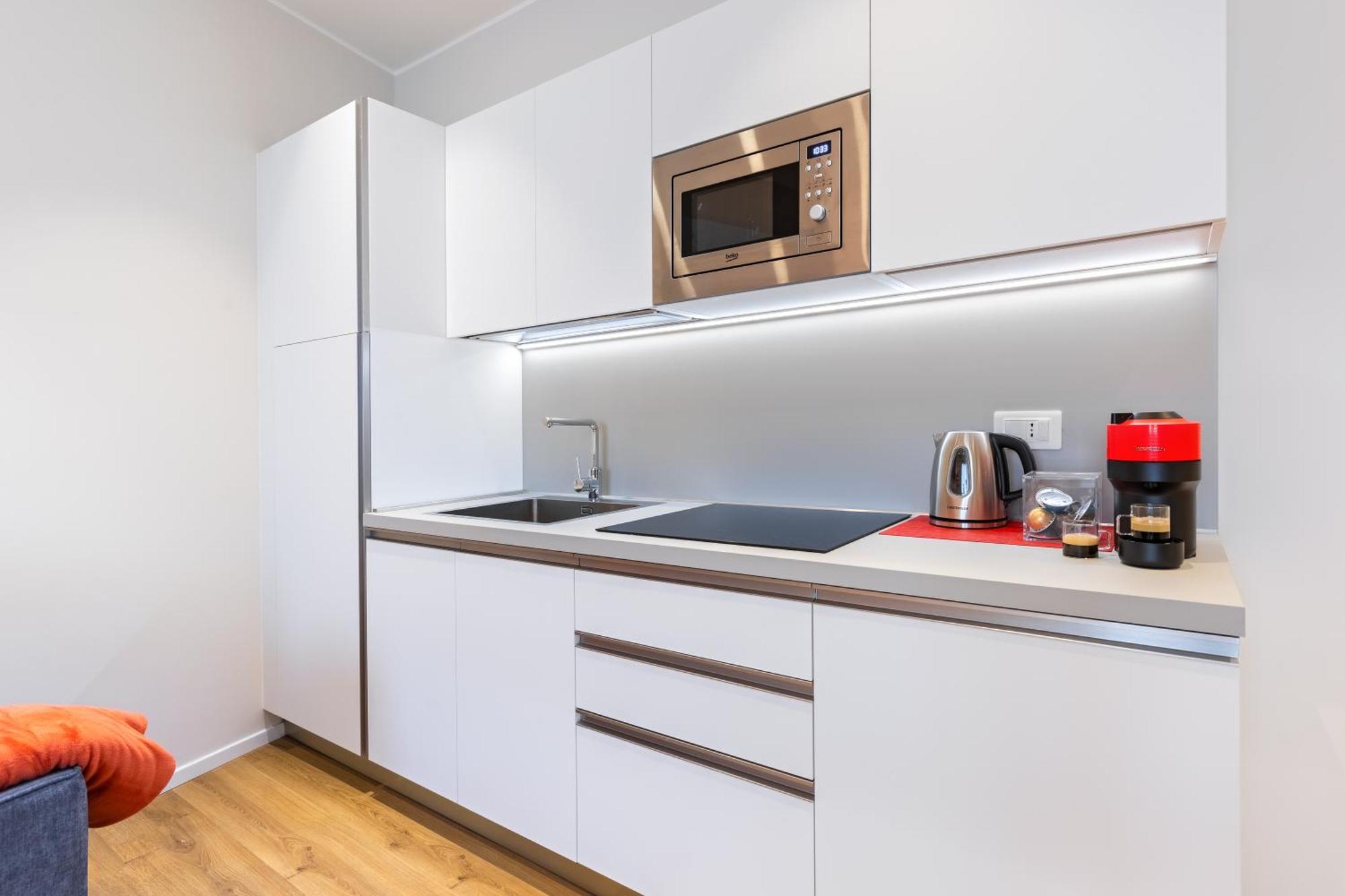 C8 Apartments อัสตี ภายนอก รูปภาพ