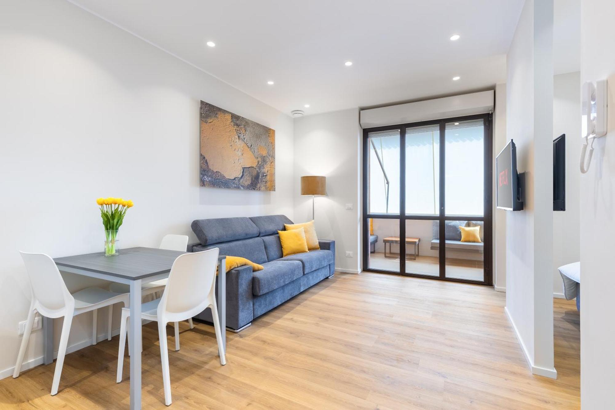 C8 Apartments อัสตี ภายนอก รูปภาพ