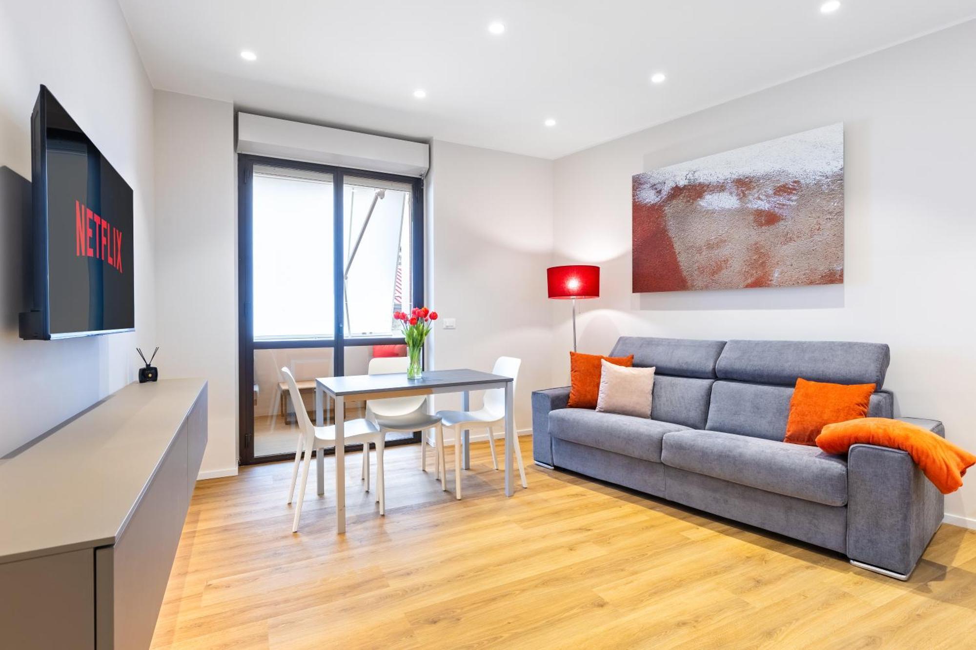 C8 Apartments อัสตี ภายนอก รูปภาพ